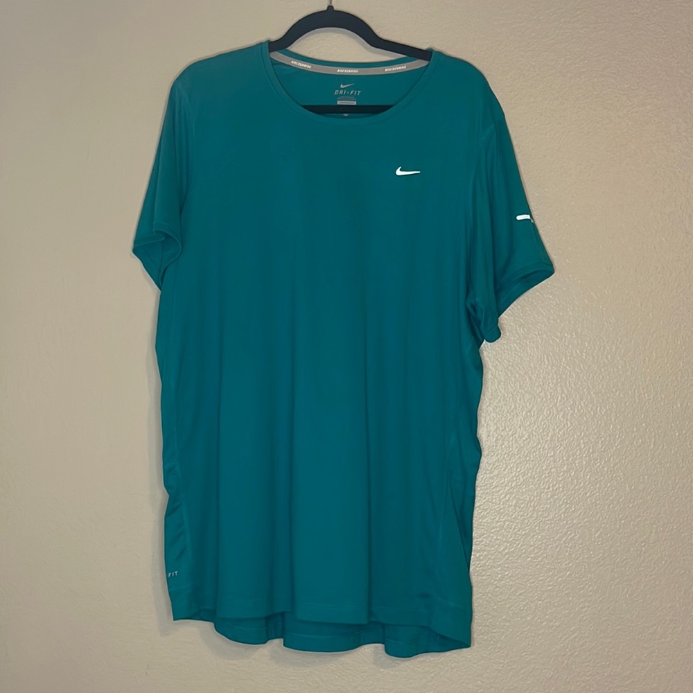 Nike Dri-Fit shirt, 2X